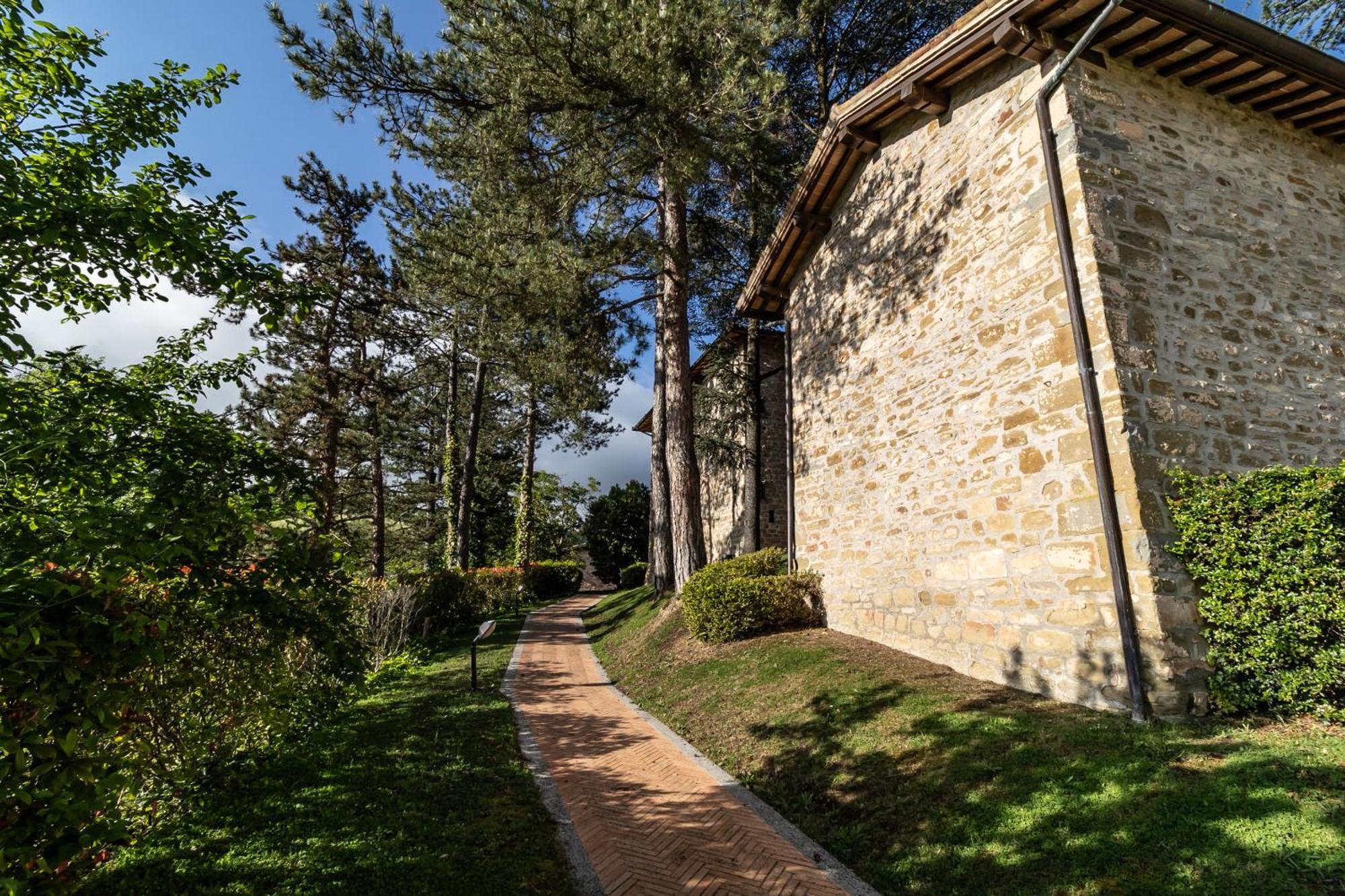Tenuta Borgo San Michele Gubbio Exterior photo