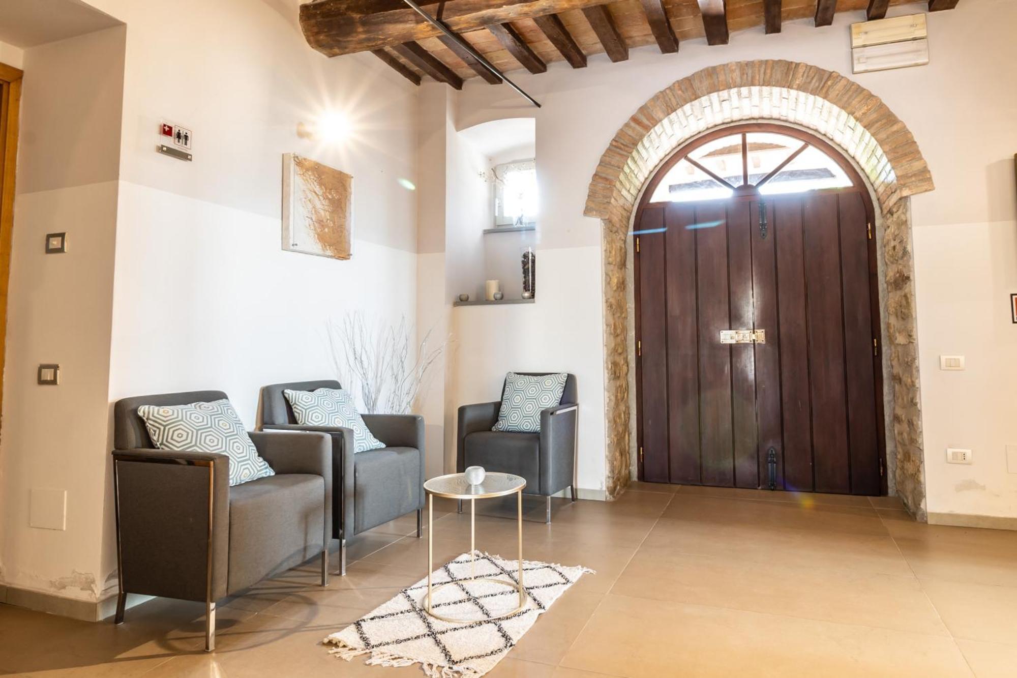 Tenuta Borgo San Michele Gubbio Exterior photo