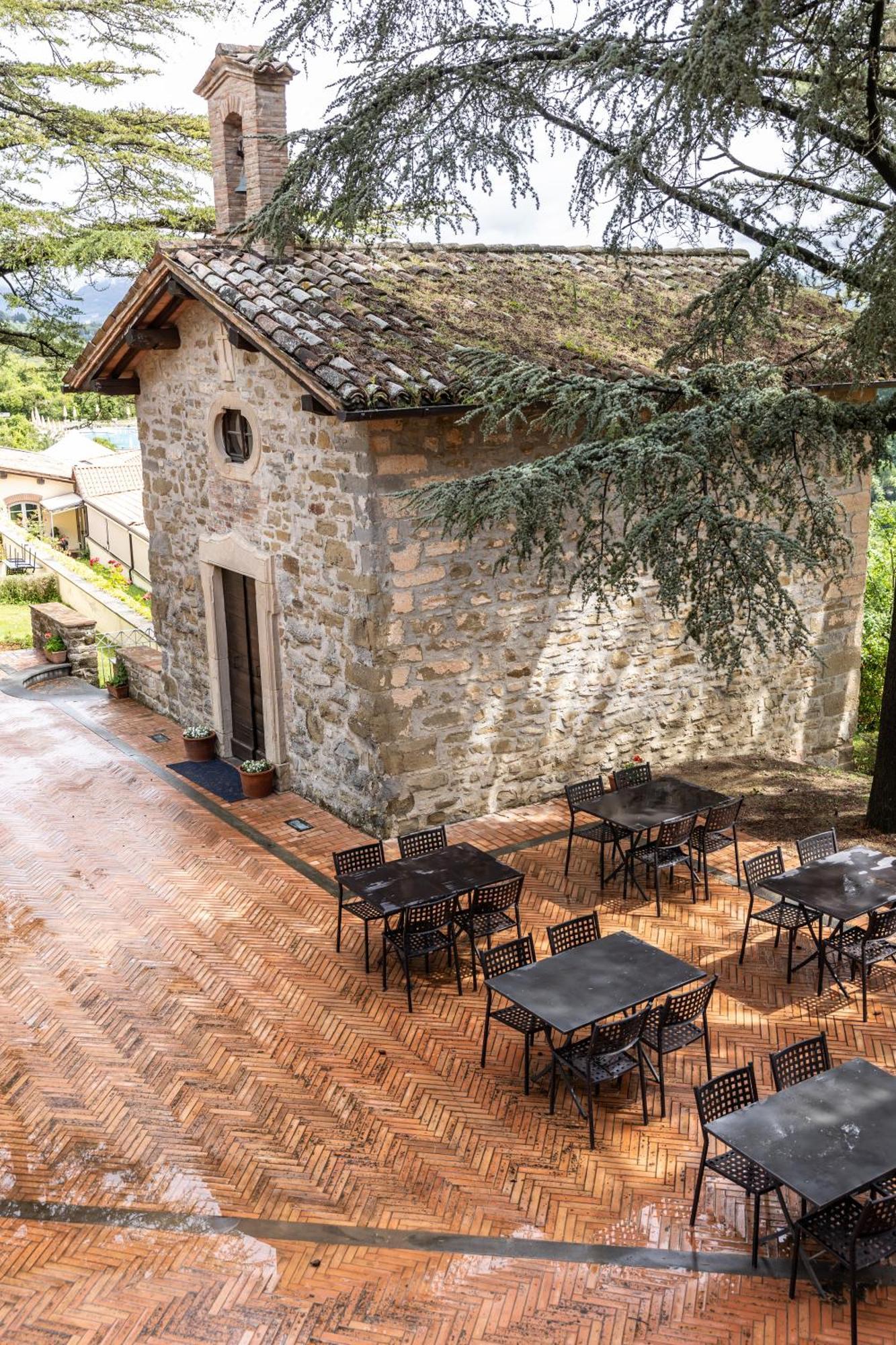 Tenuta Borgo San Michele Gubbio Exterior photo