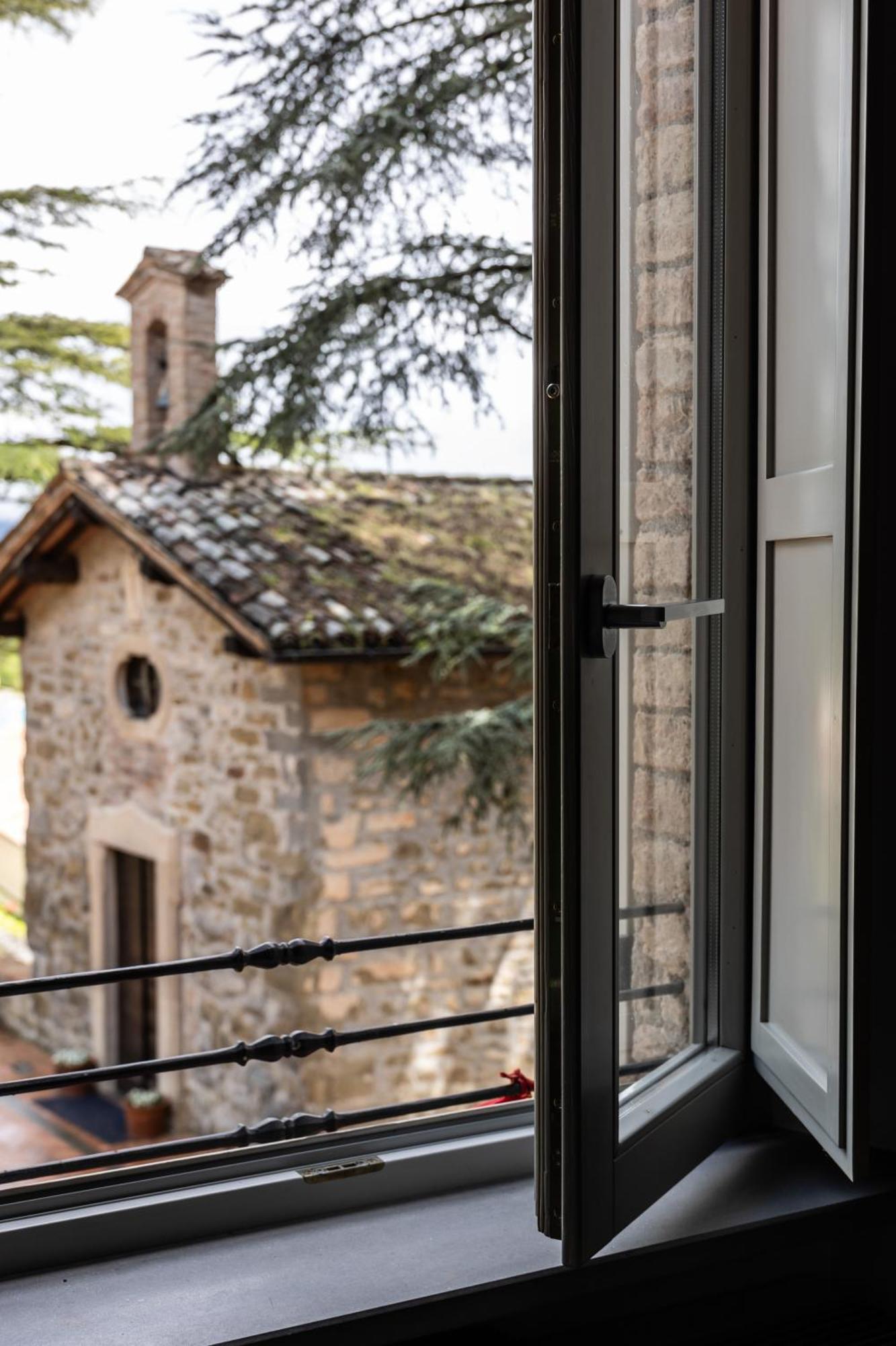 Tenuta Borgo San Michele Gubbio Exterior photo